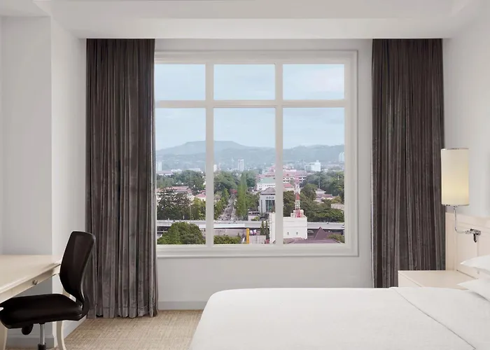 Four Points By Sheraton Bandung