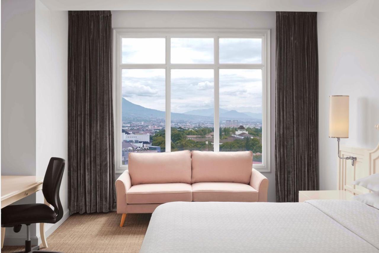 Four Points By Sheraton Hotel
